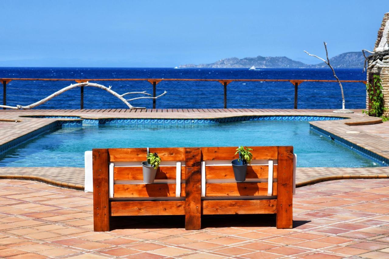 Posidhonía Luxurious Villa By The Sea מראה חיצוני תמונה