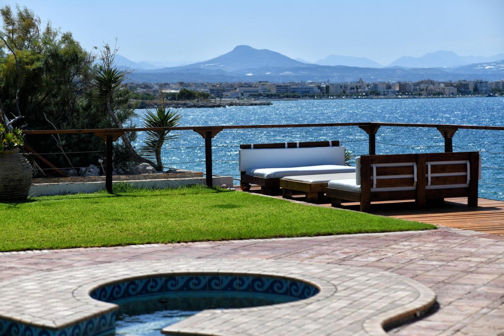 Posidhonía Luxurious Villa By The Sea מראה חיצוני תמונה